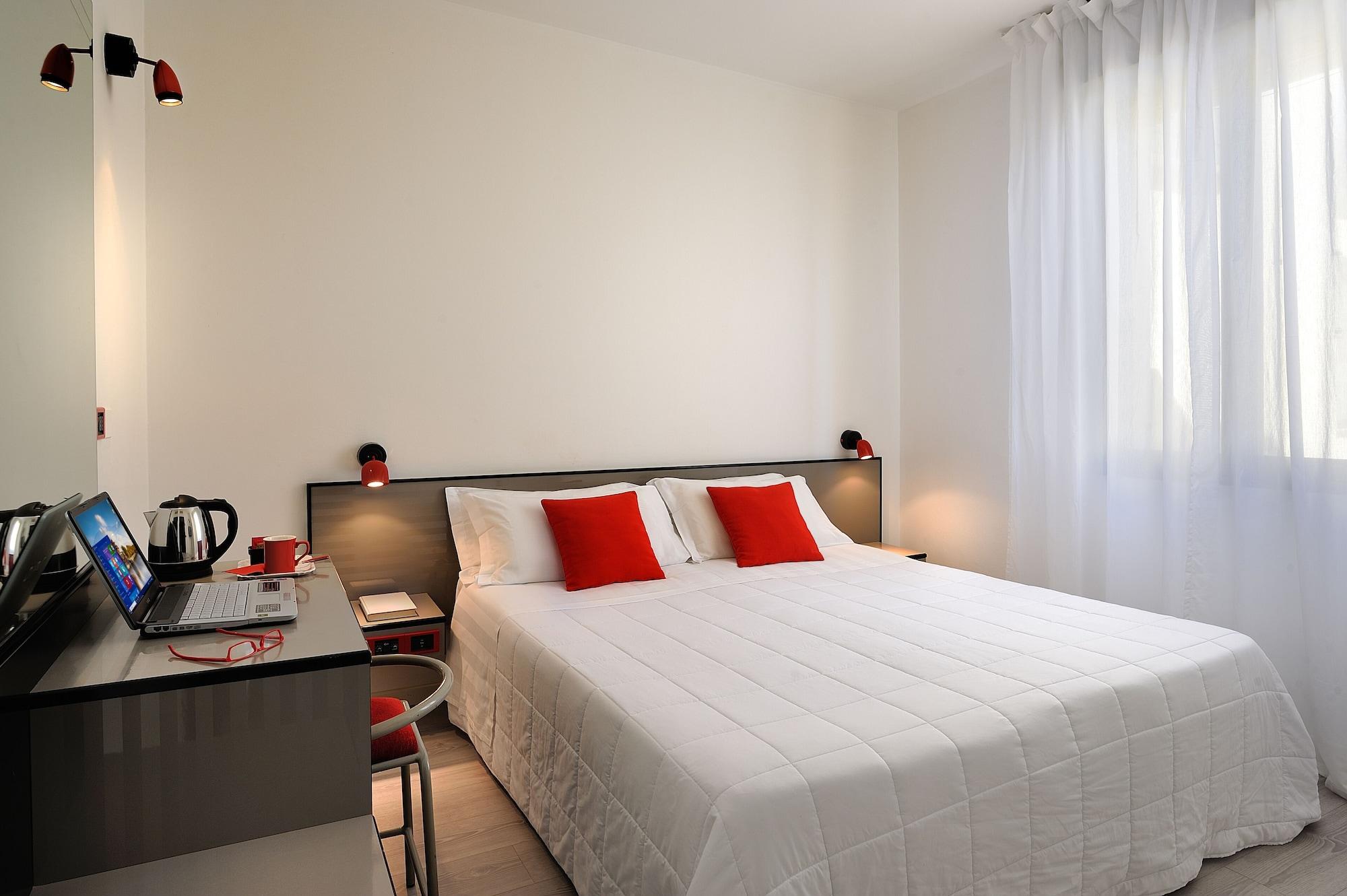 Hotel Boemia Riccione Esterno foto