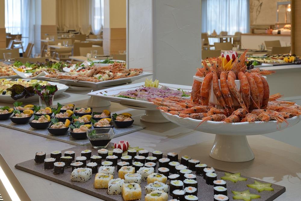 Hotel Boemia Riccione Esterno foto