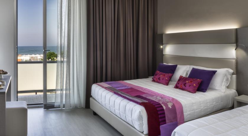 Hotel Boemia Riccione Esterno foto