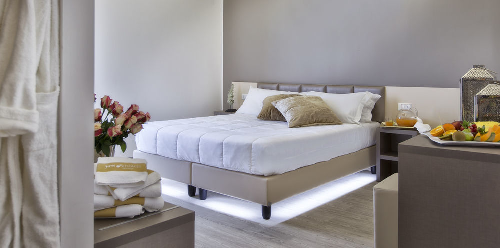 Hotel Boemia Riccione Esterno foto