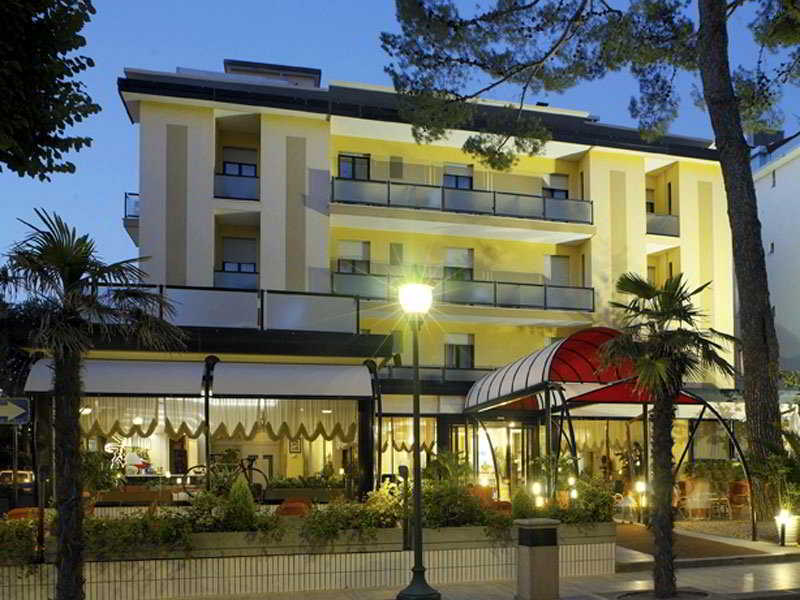 Hotel Boemia Riccione Esterno foto